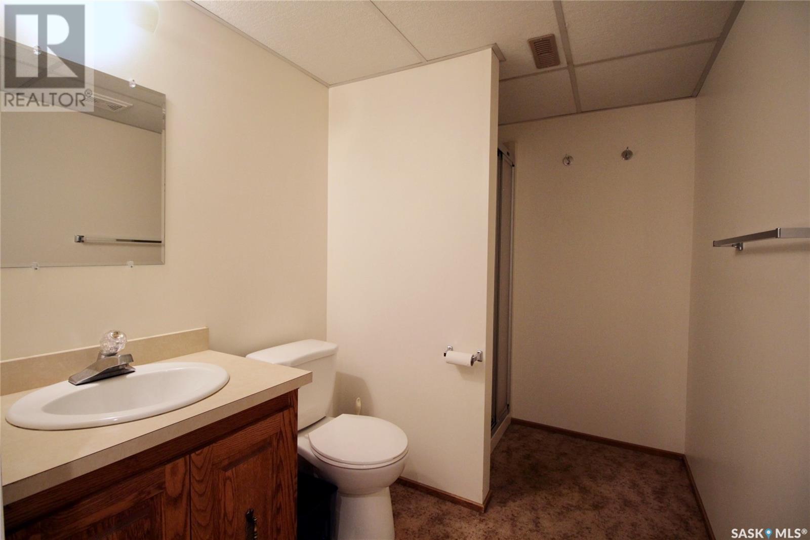 221 4th Avenue Property Photo 23