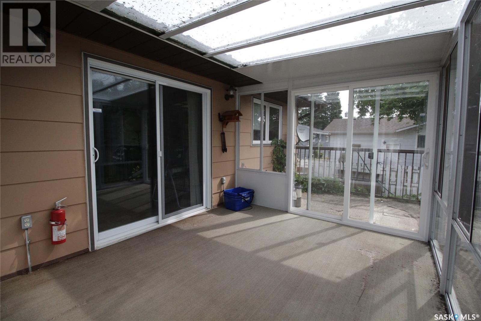 221 4th Avenue Property Photo 28