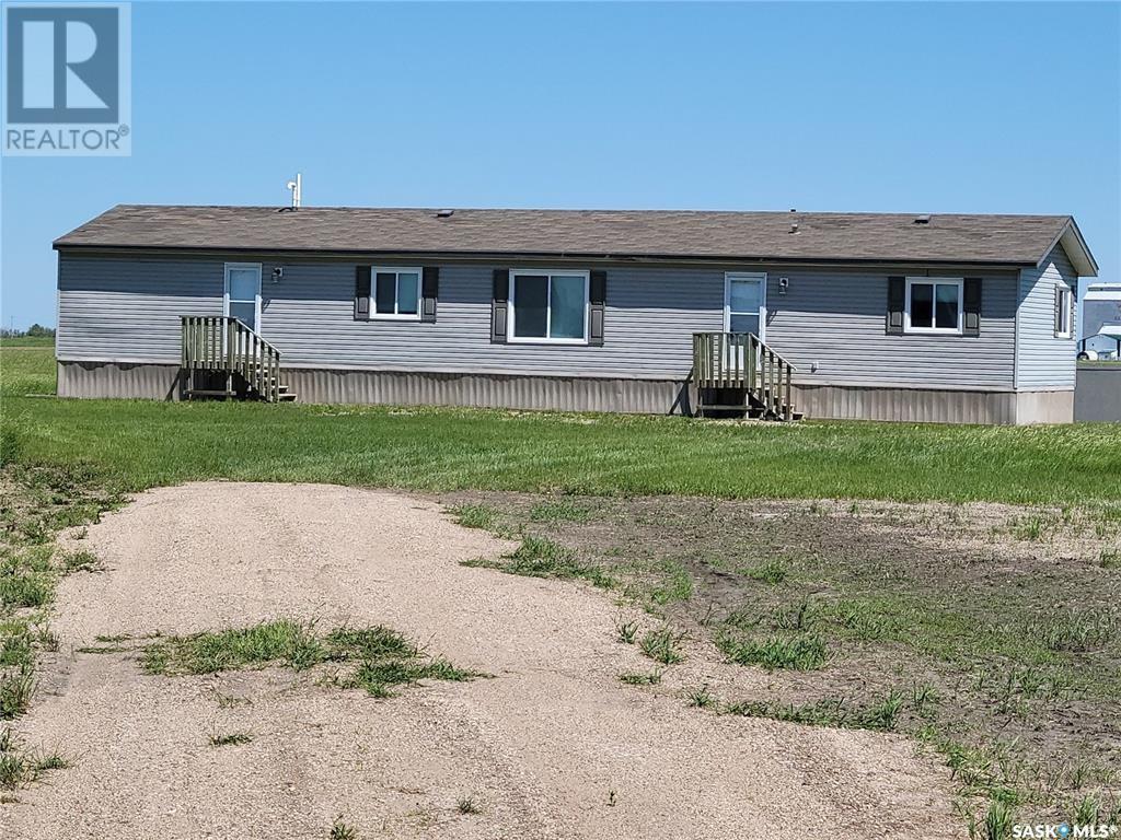 Cnd Acreage #2 Property Photo 1