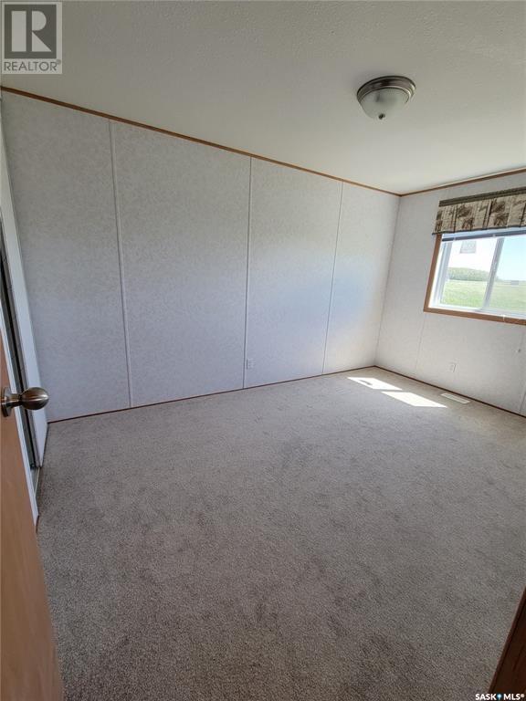 Cnd Acreage #2 Property Photo 16