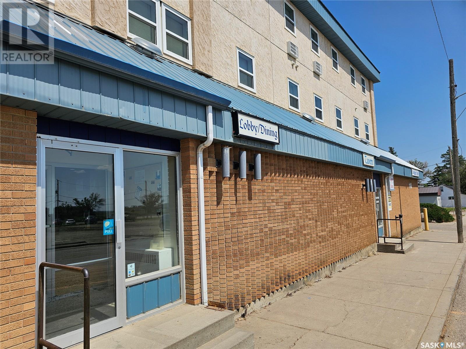 118 1st Avenue Property Photo 2