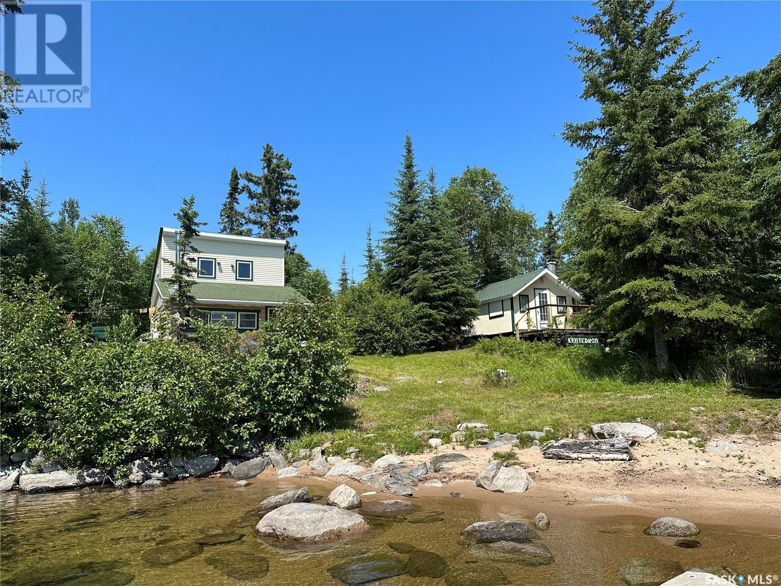 Moysey Island Property Photo 4