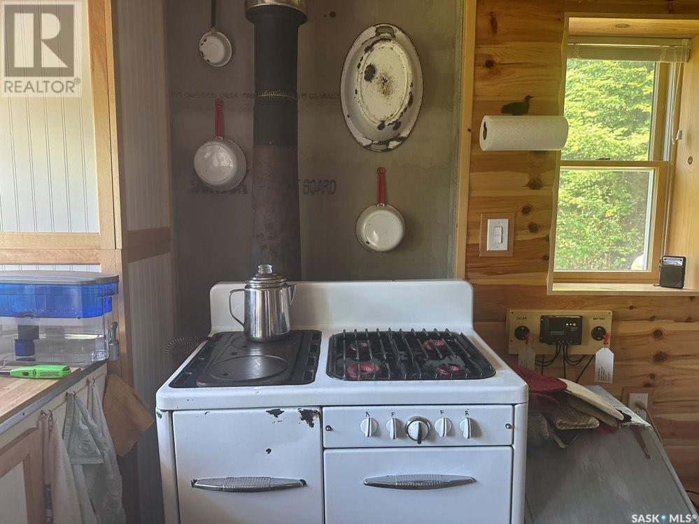 Moysey Island Property Photo 9
