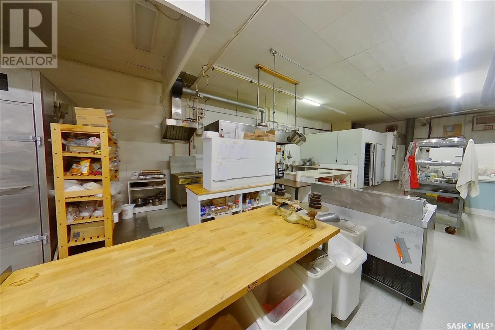 1019 100th Street Property Photo 10
