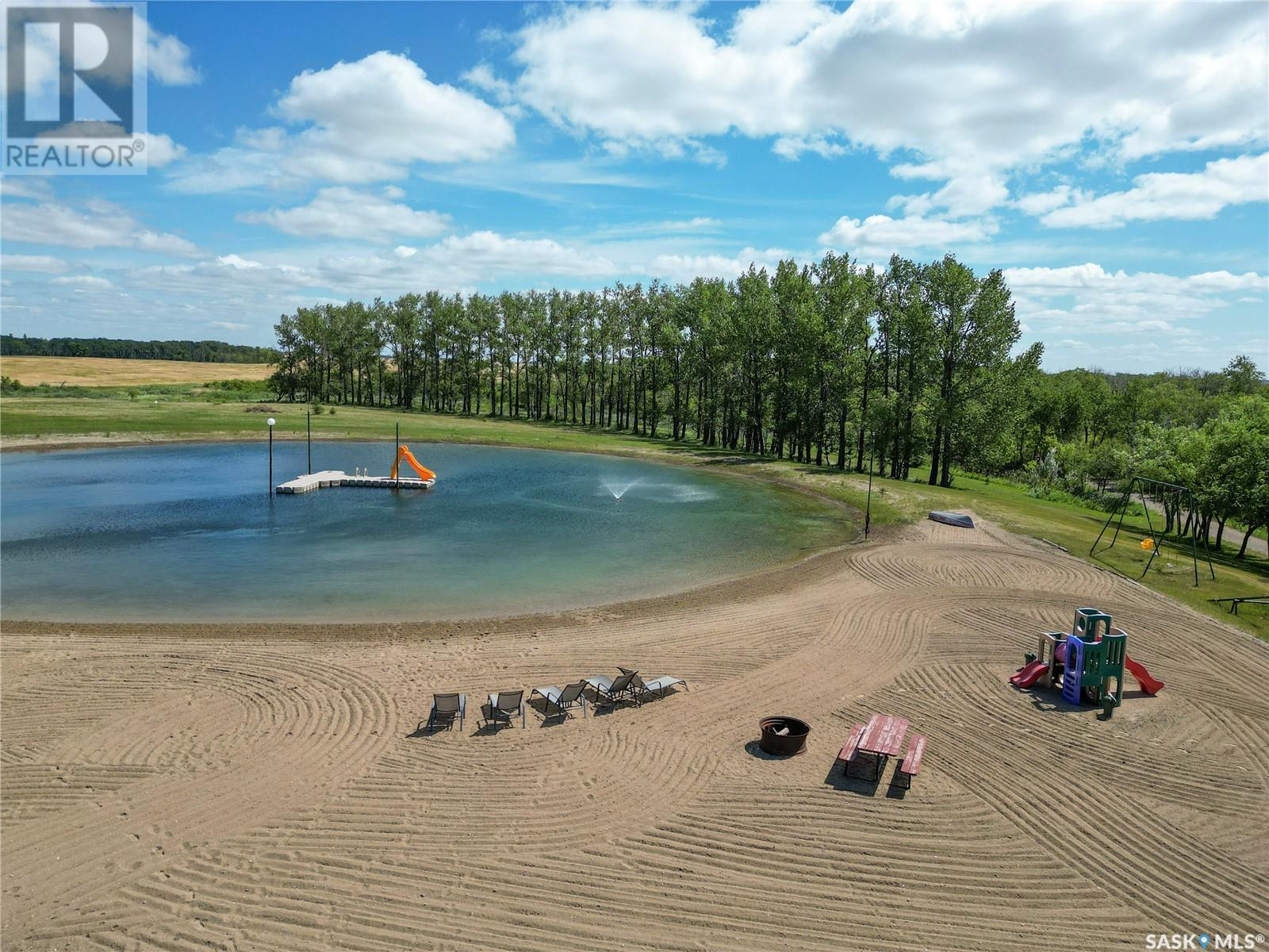 Unit 14 Estates At Fieldstone Grove Property Photo 13