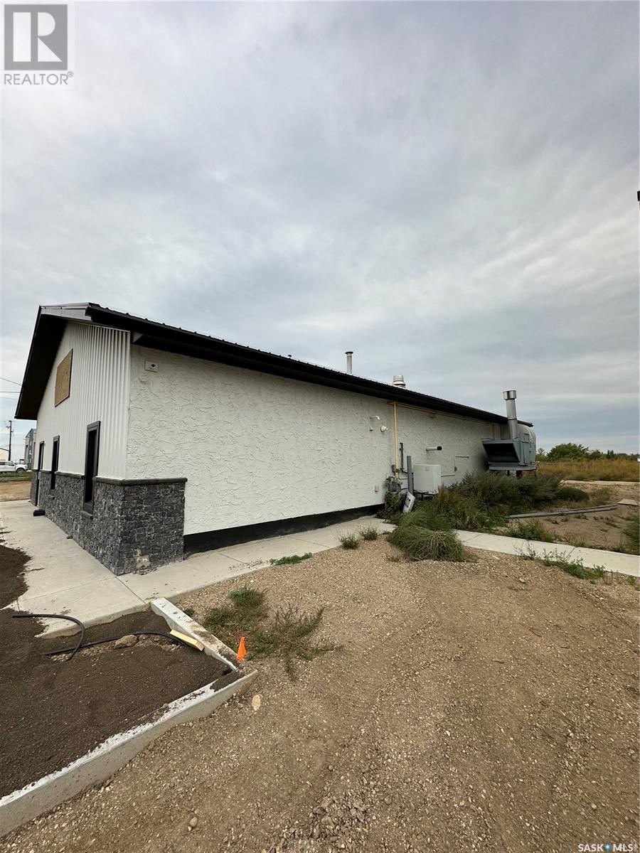 111 9th Street N Property Photo 3