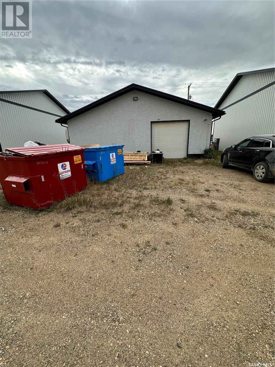 111 9th Street N Property Photo 4