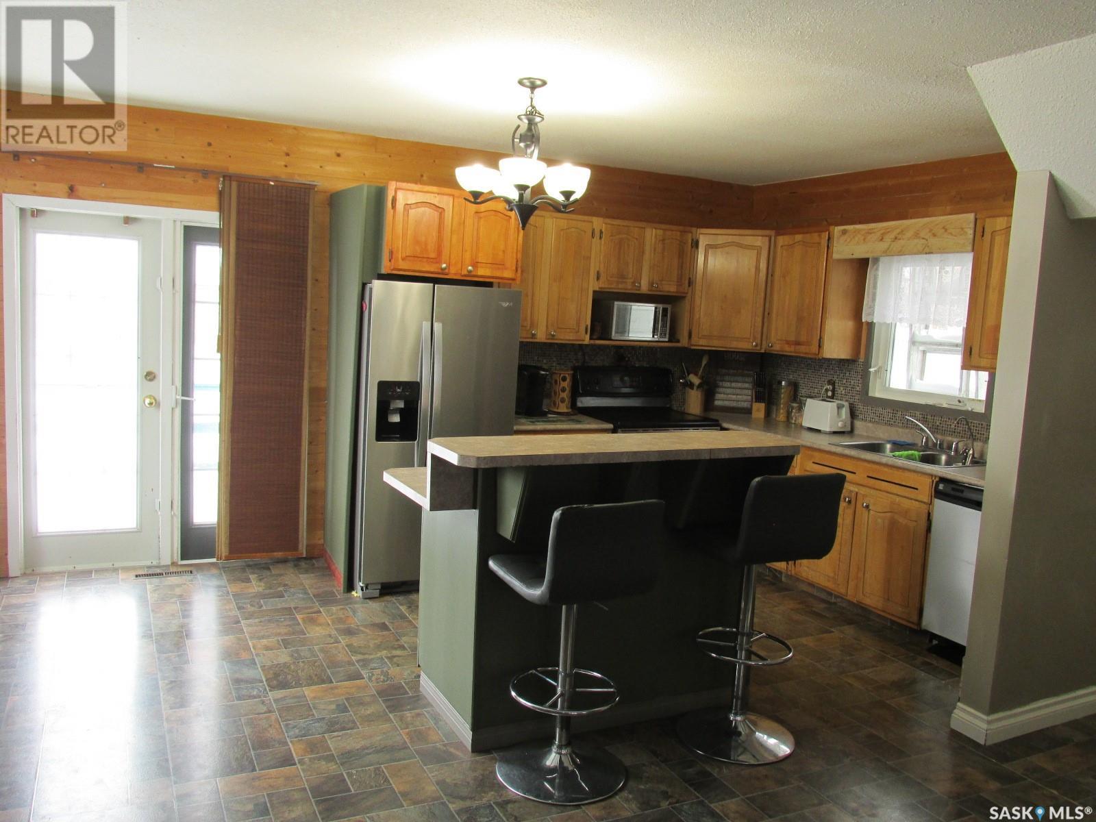 300 5th Street N Property Photo 12