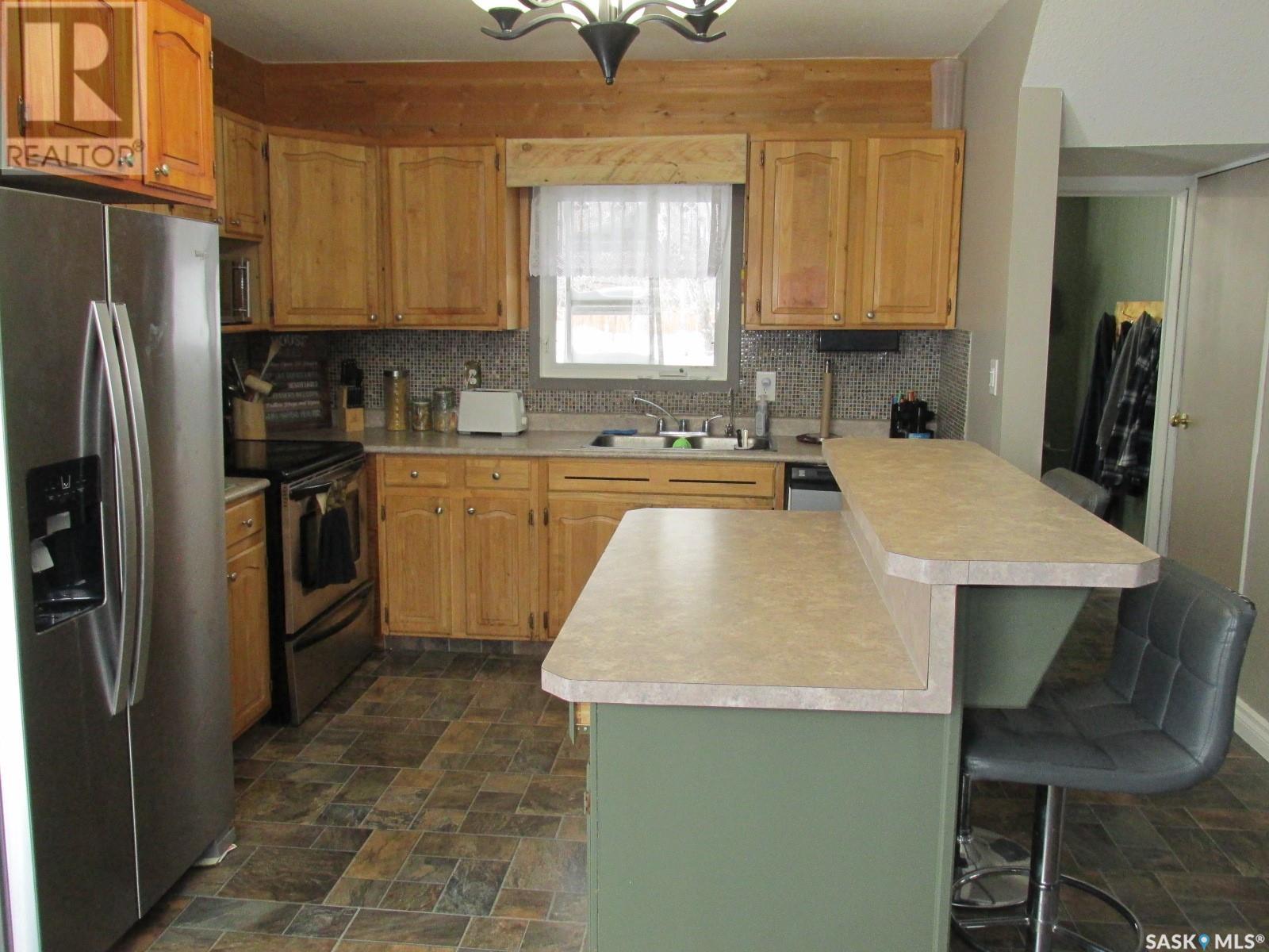 300 5th Street N Property Photo 13