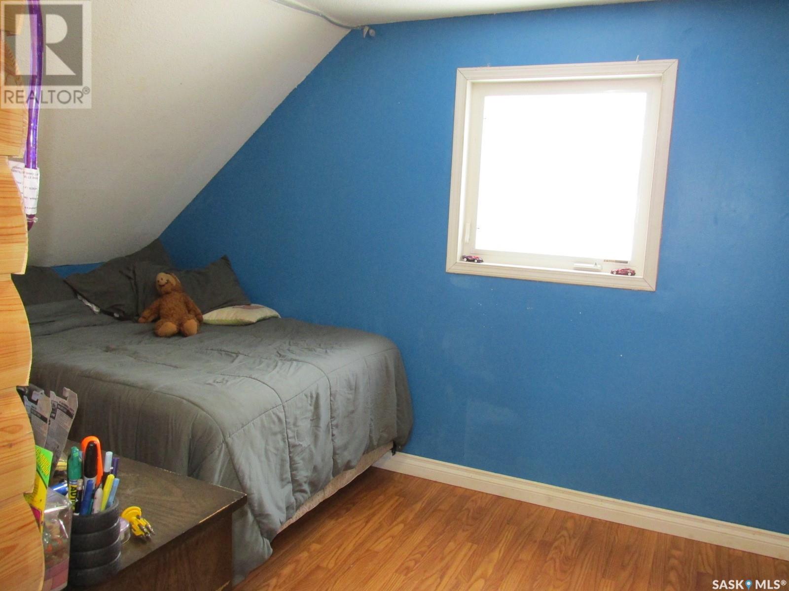 300 5th Street N Property Photo 27