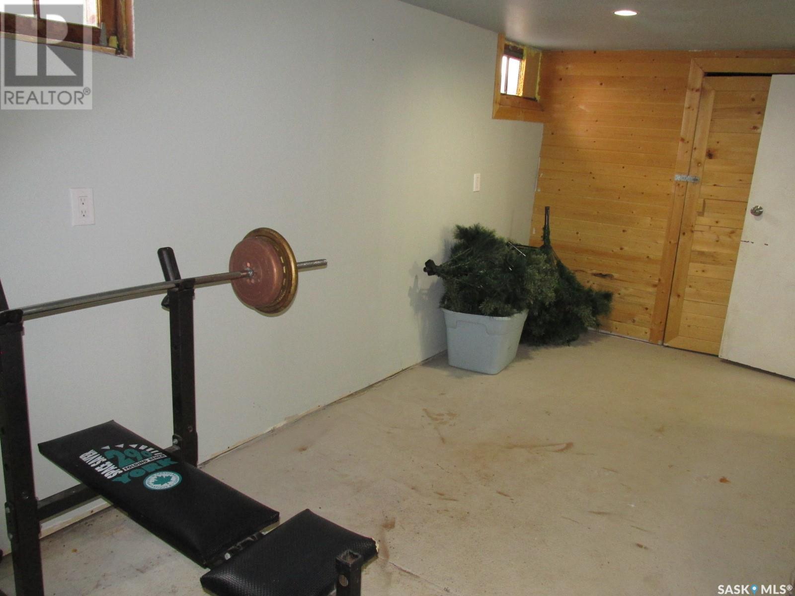 300 5th Street N Property Photo 30