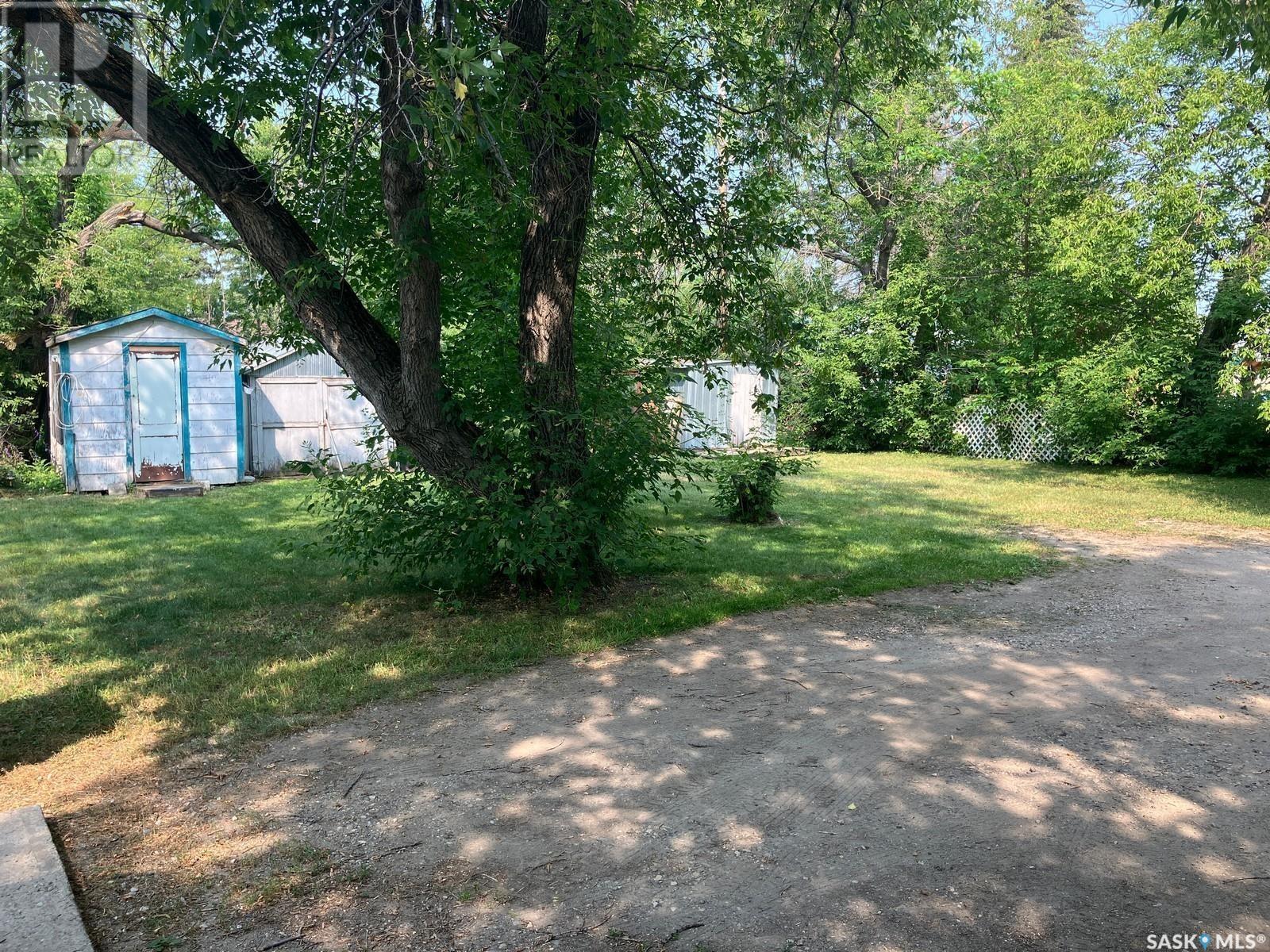 300 5th Street N Property Photo 41