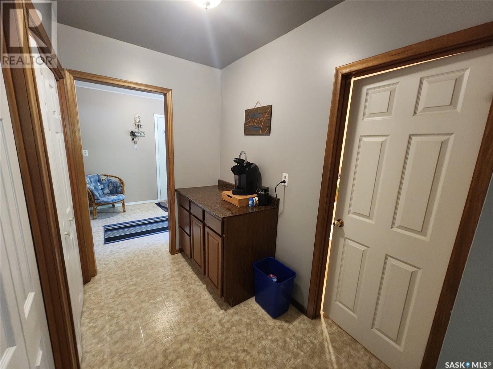 100 Scott Street Property Photo 13