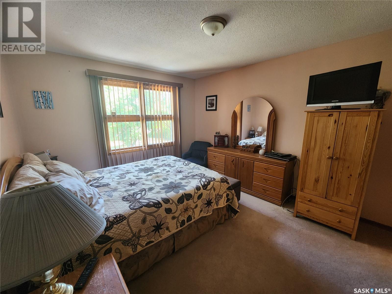 100 Scott Street Property Photo 23
