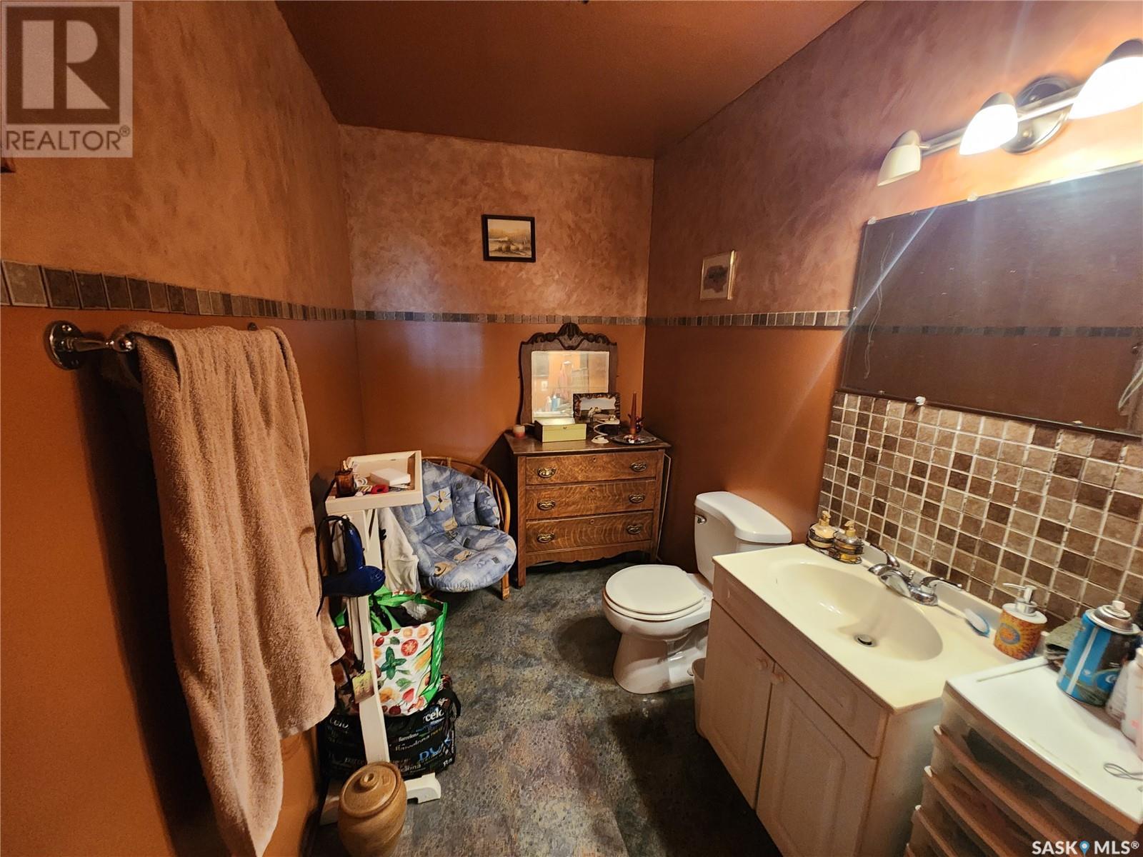100 Scott Street Property Photo 24