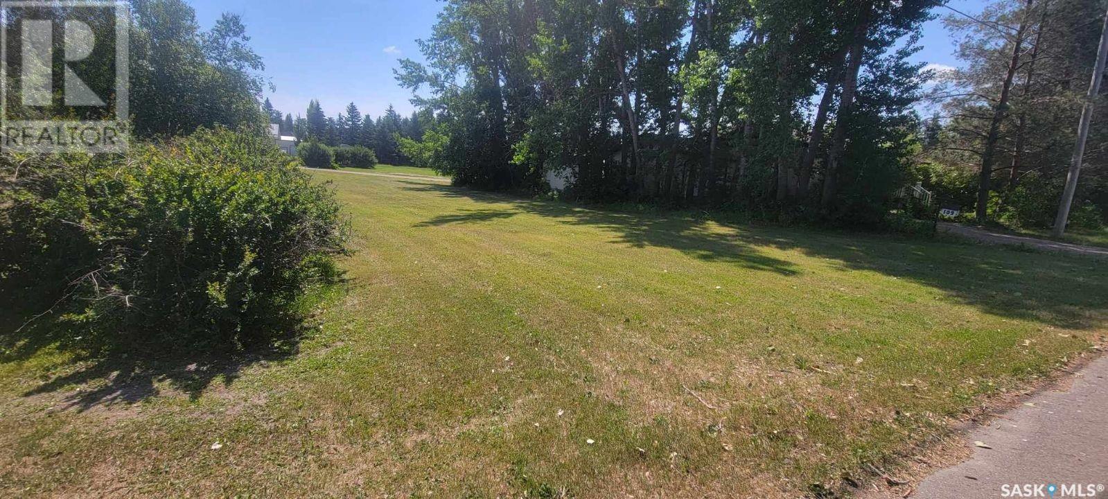 107 Oak Street Property Photo 2