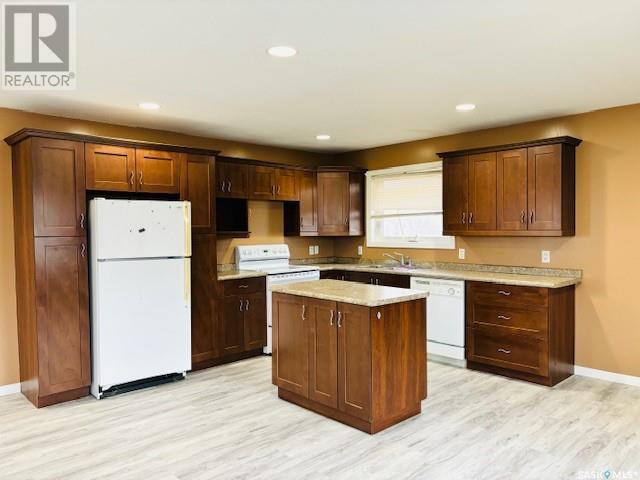301 3rd Street Property Photo 9