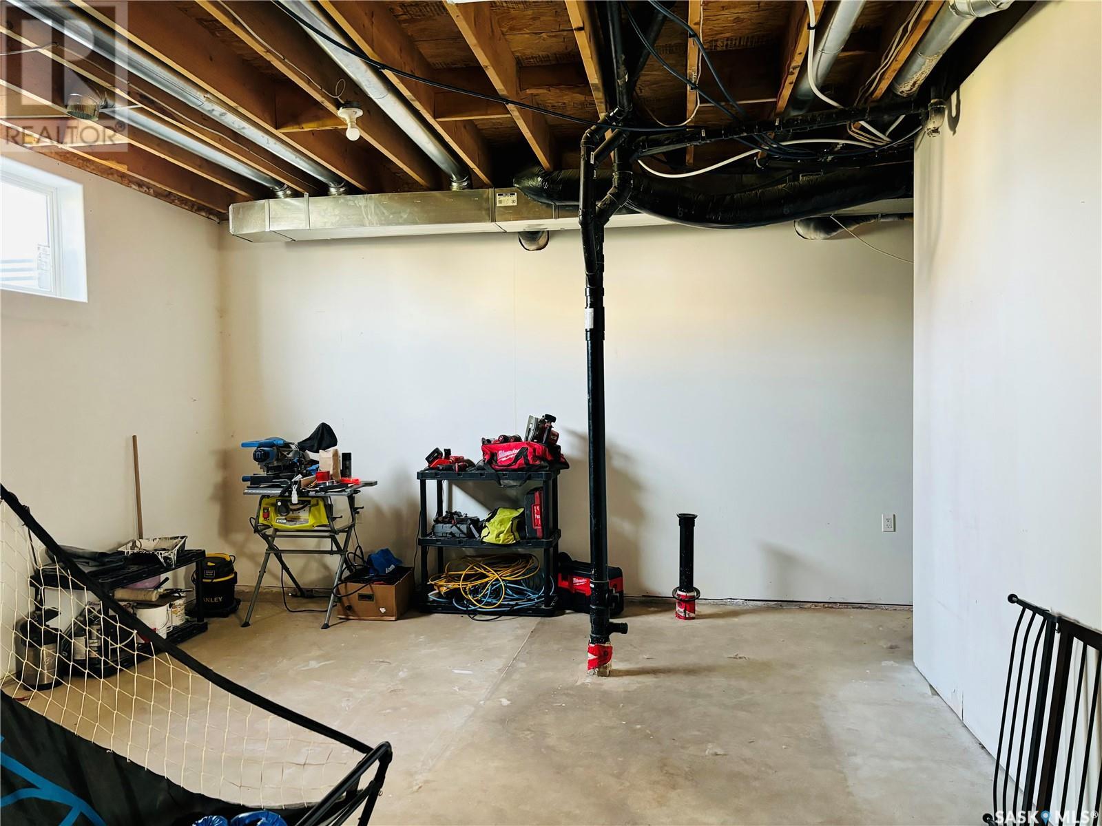 301 3rd Street Property Photo 24