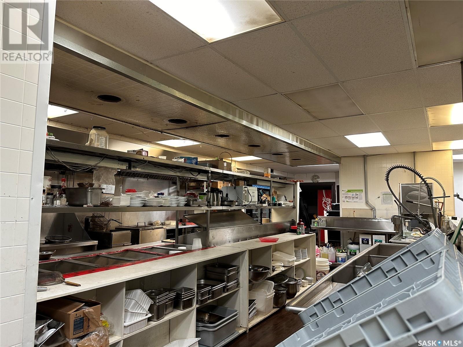 50 Caribou Street W Property Photo 28
