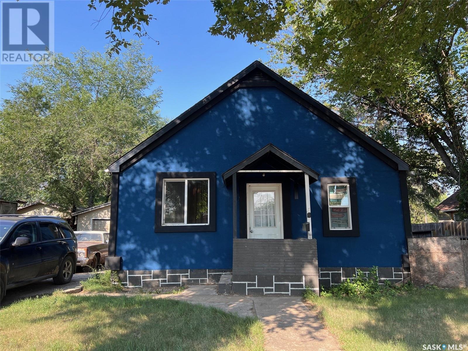1581 103rd Street Property Photo 1