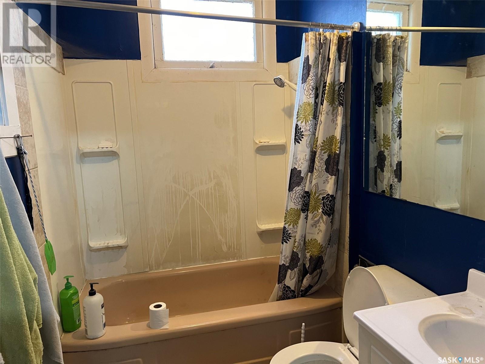 1581 103rd Street Property Photo 4
