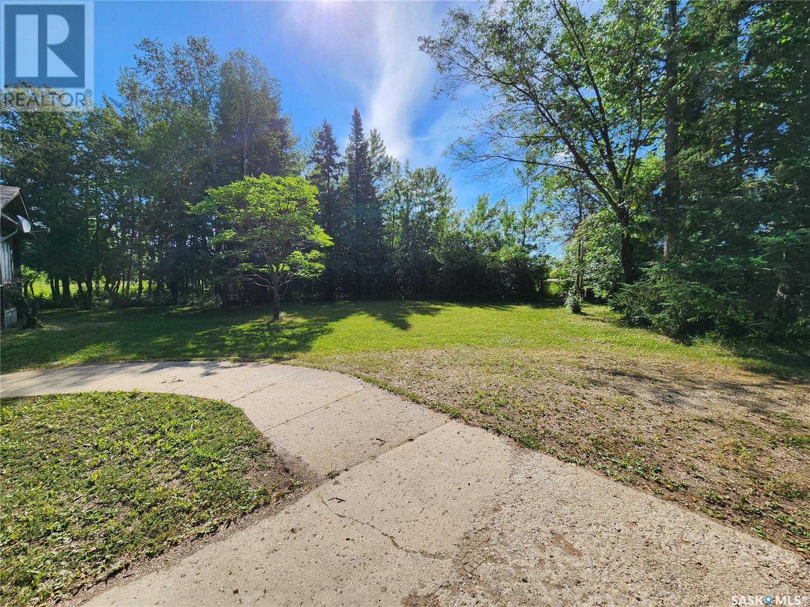 Holinaty Acreage Property Photo 3