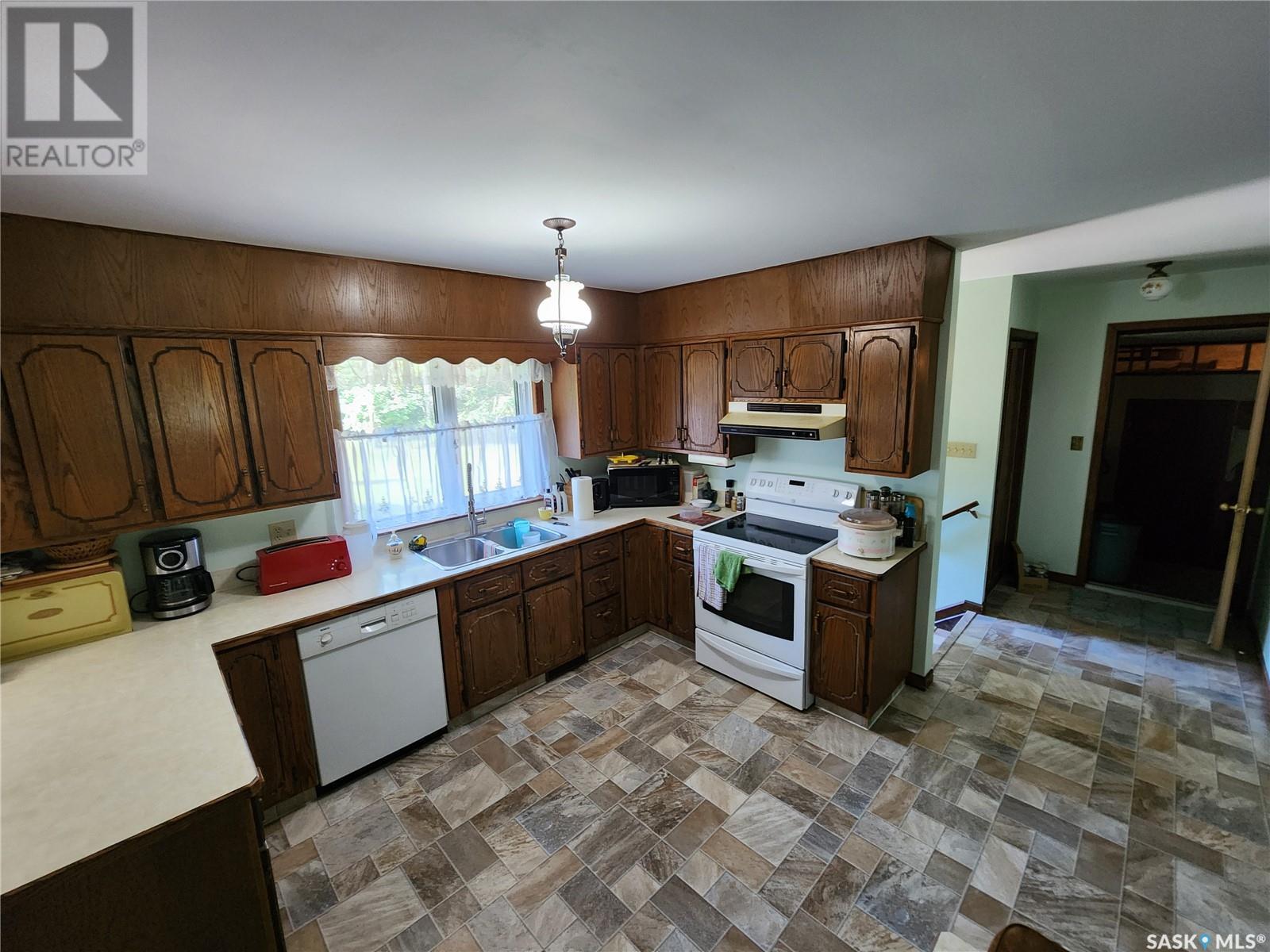 Holinaty Acreage Property Photo 5