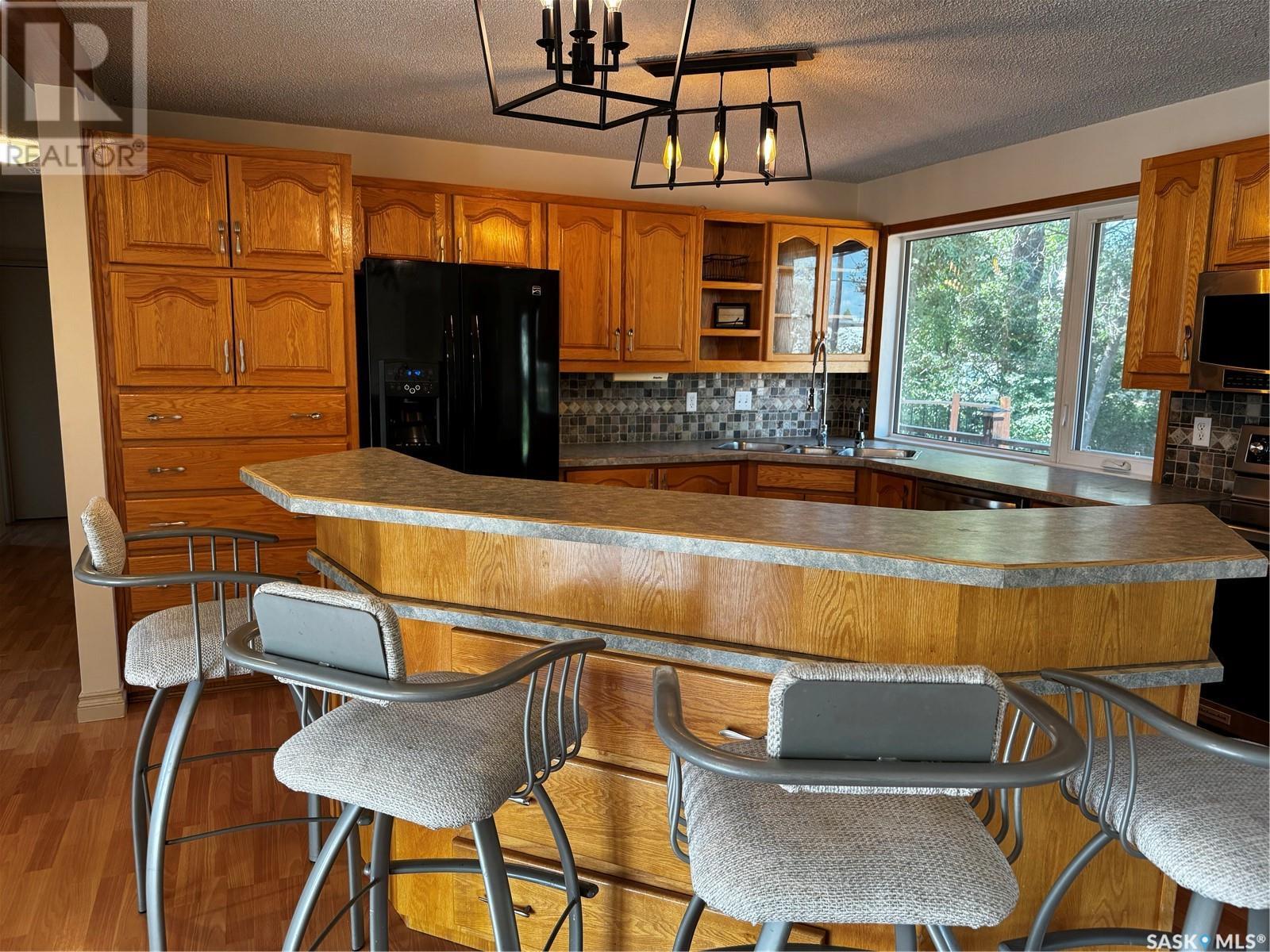 907 Corrigan Street Property Photo 4