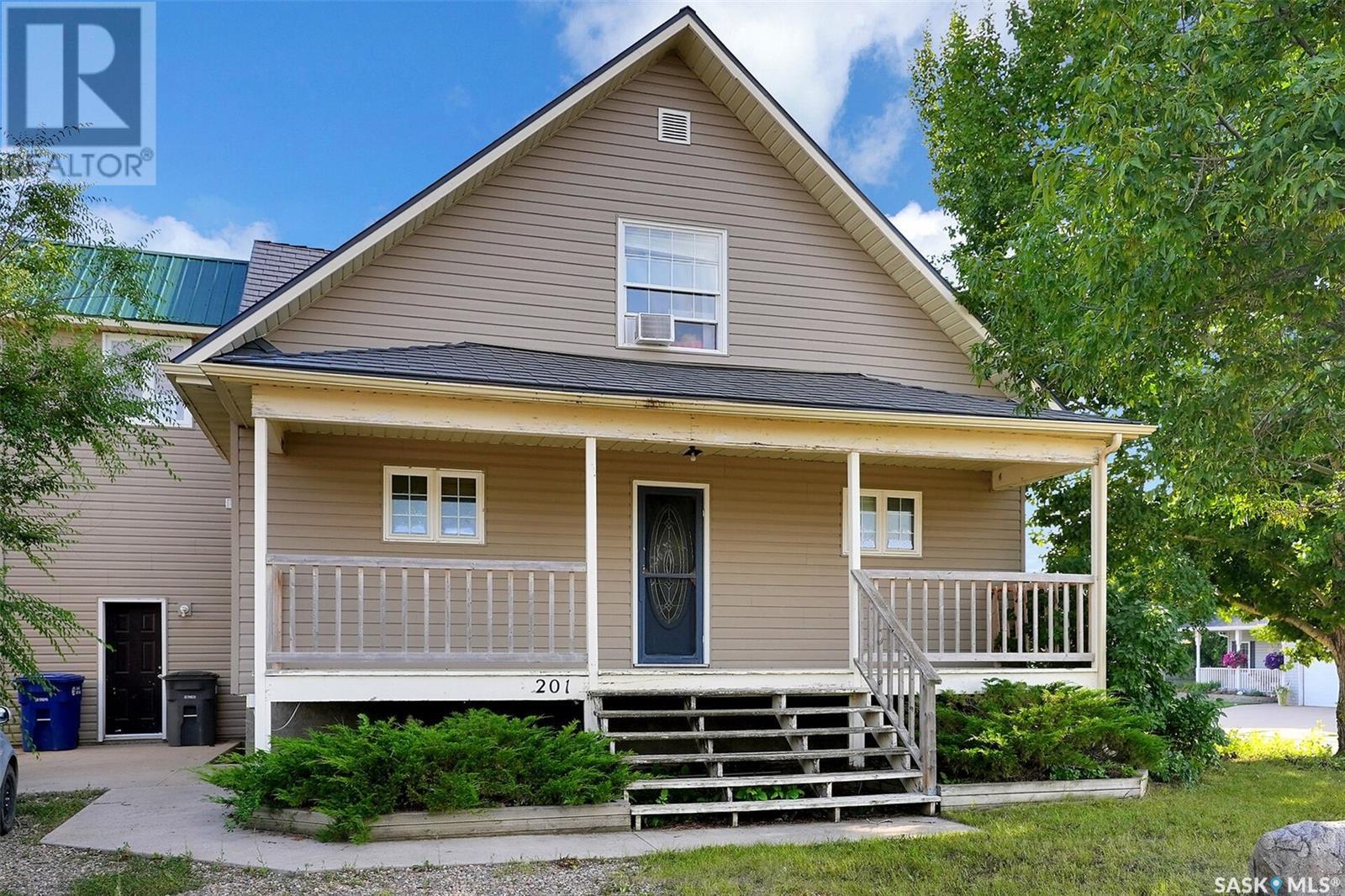 201 5th Avenue Property Photo 2