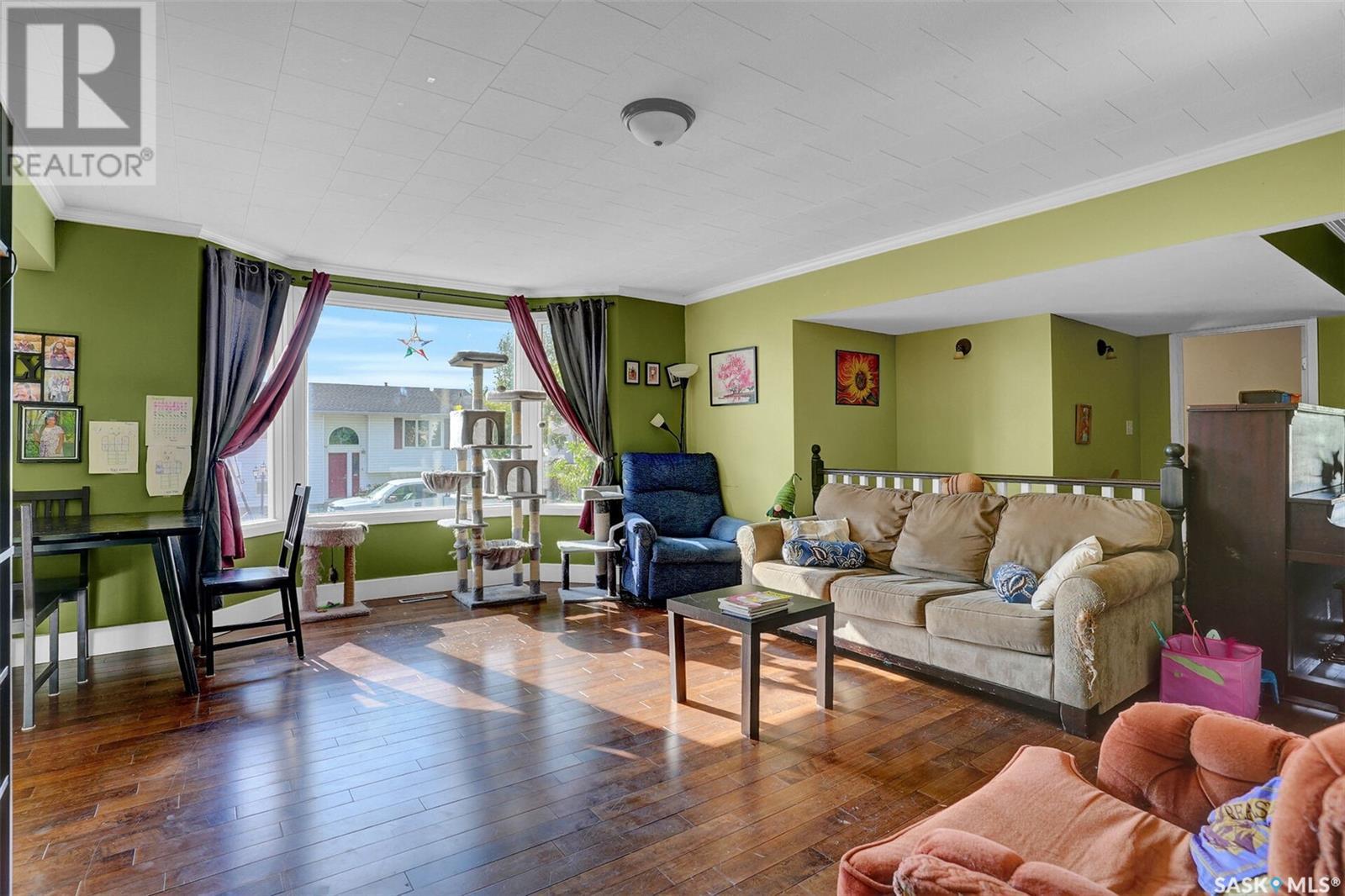 201 5th Avenue Property Photo 6