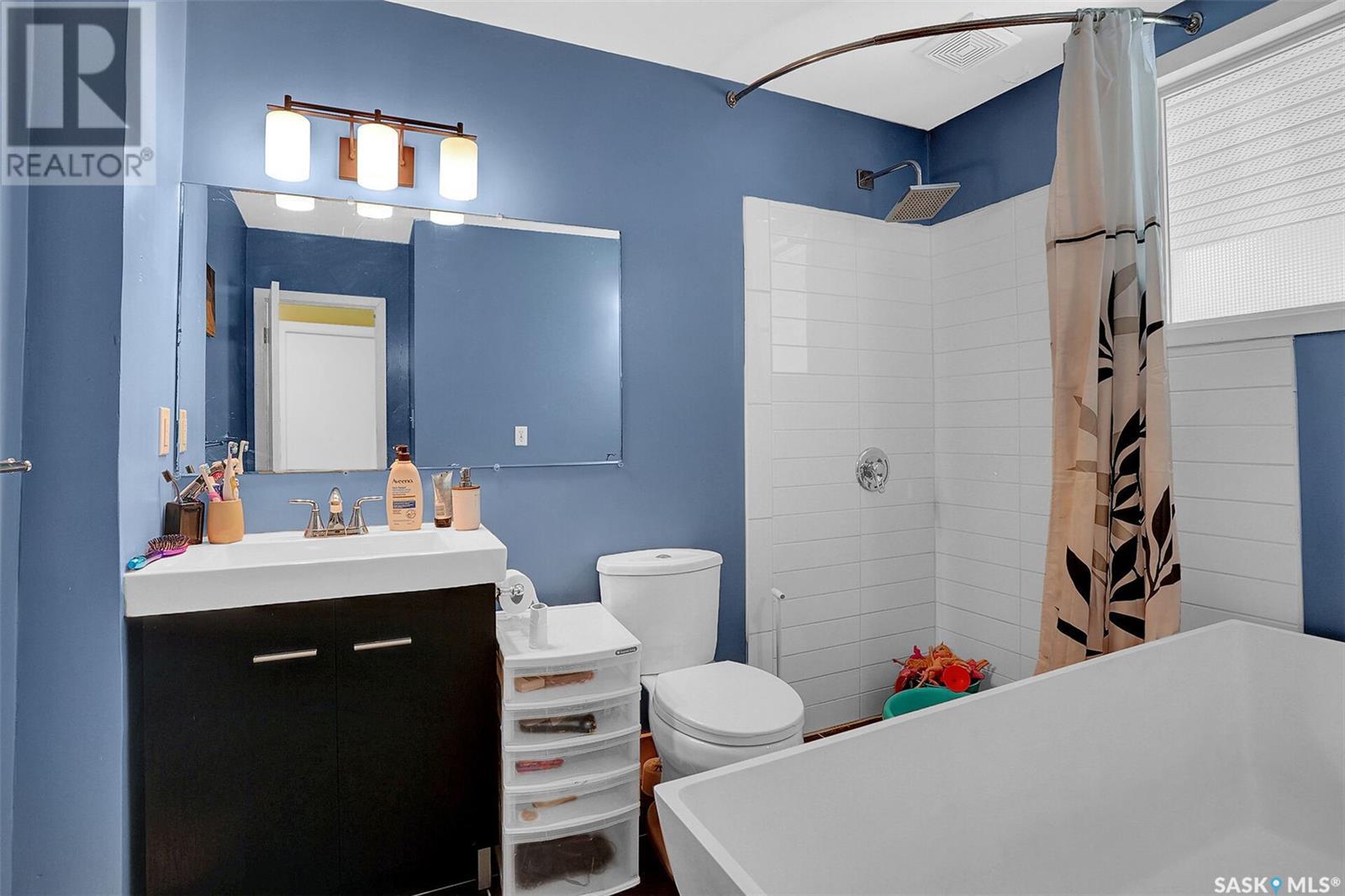201 5th Avenue Property Photo 28