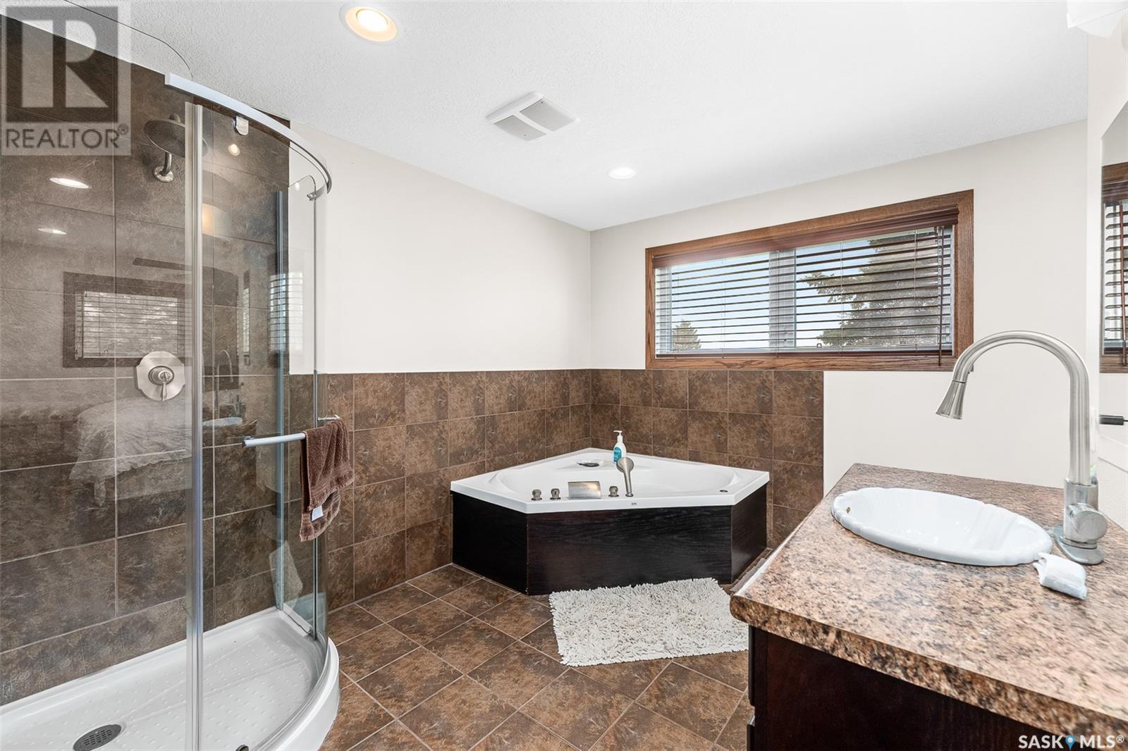 Thul Acreage Property Photo 18