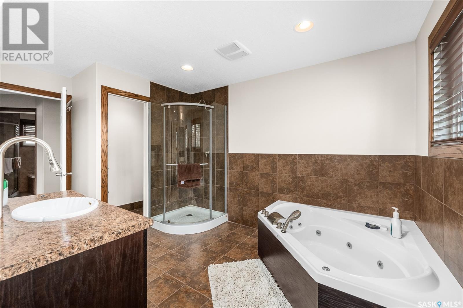 Thul Acreage Property Photo 19