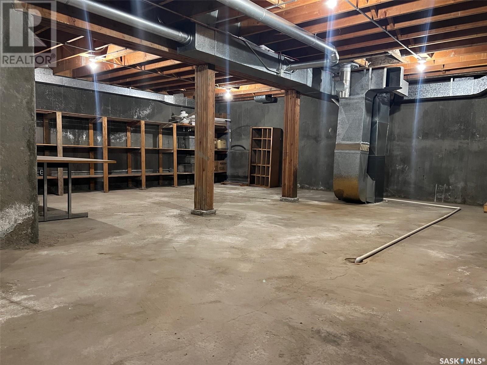 203 Railway Avenue Property Photo 12