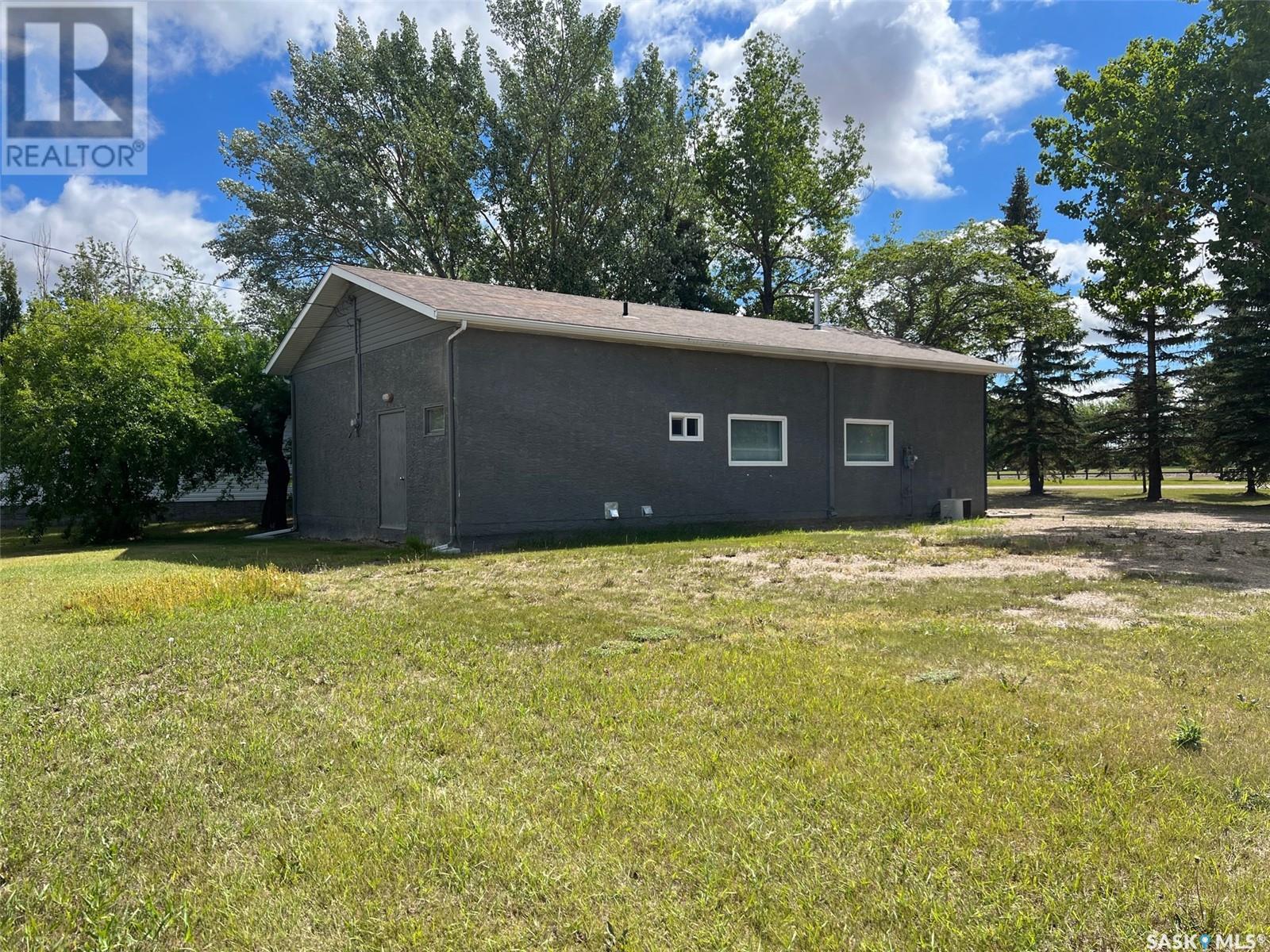 203 Railway Avenue Property Photo 15