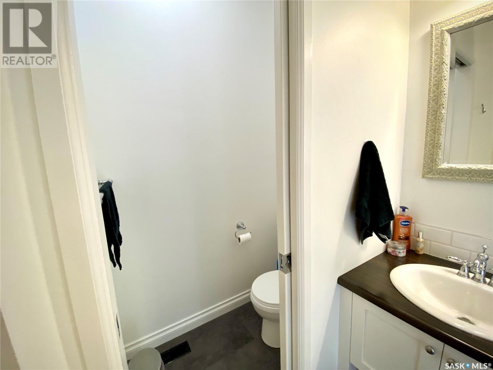 B 422 St Mary Street Property Photo 13
