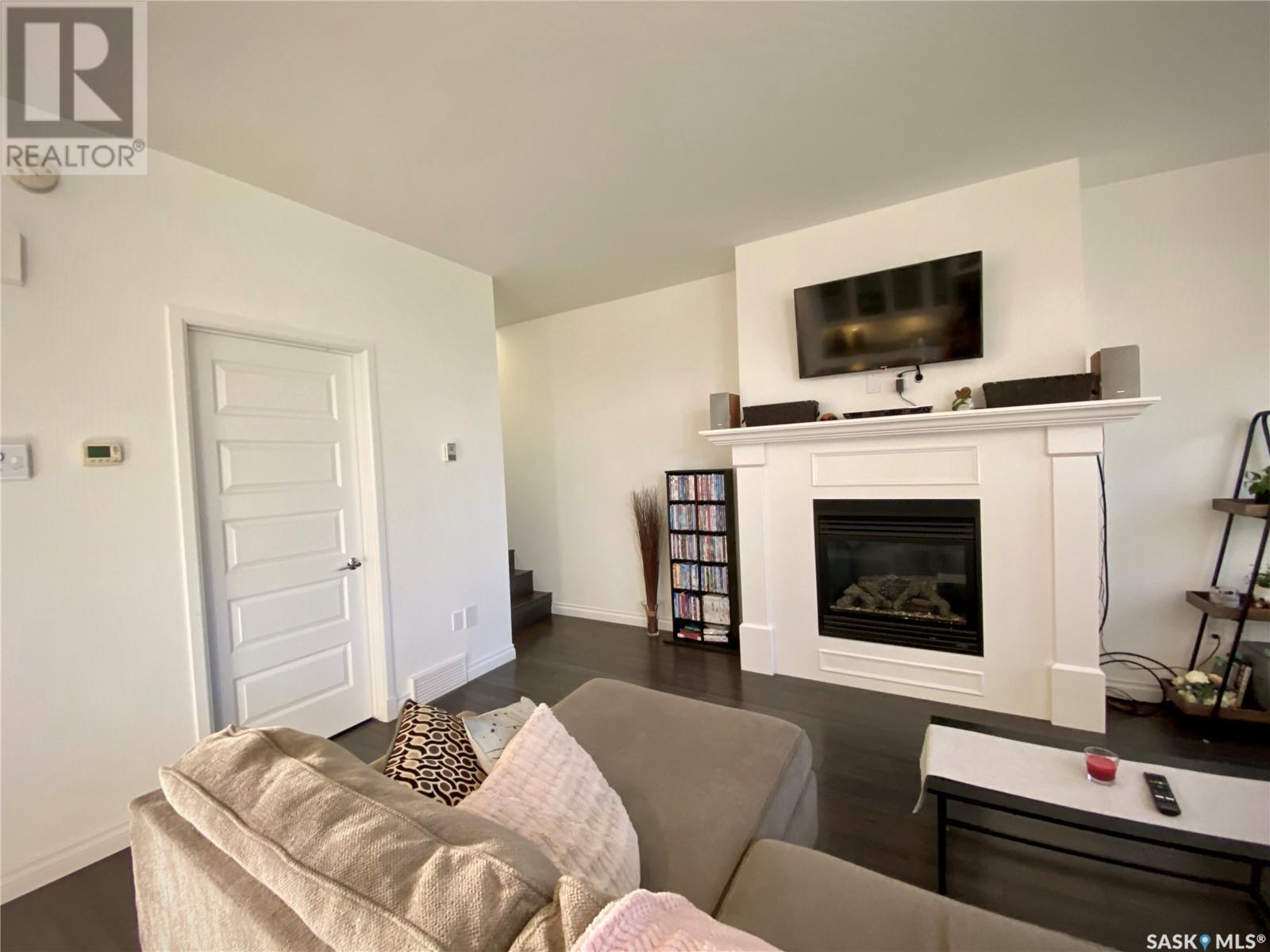 B 422 St Mary Street Property Photo 33