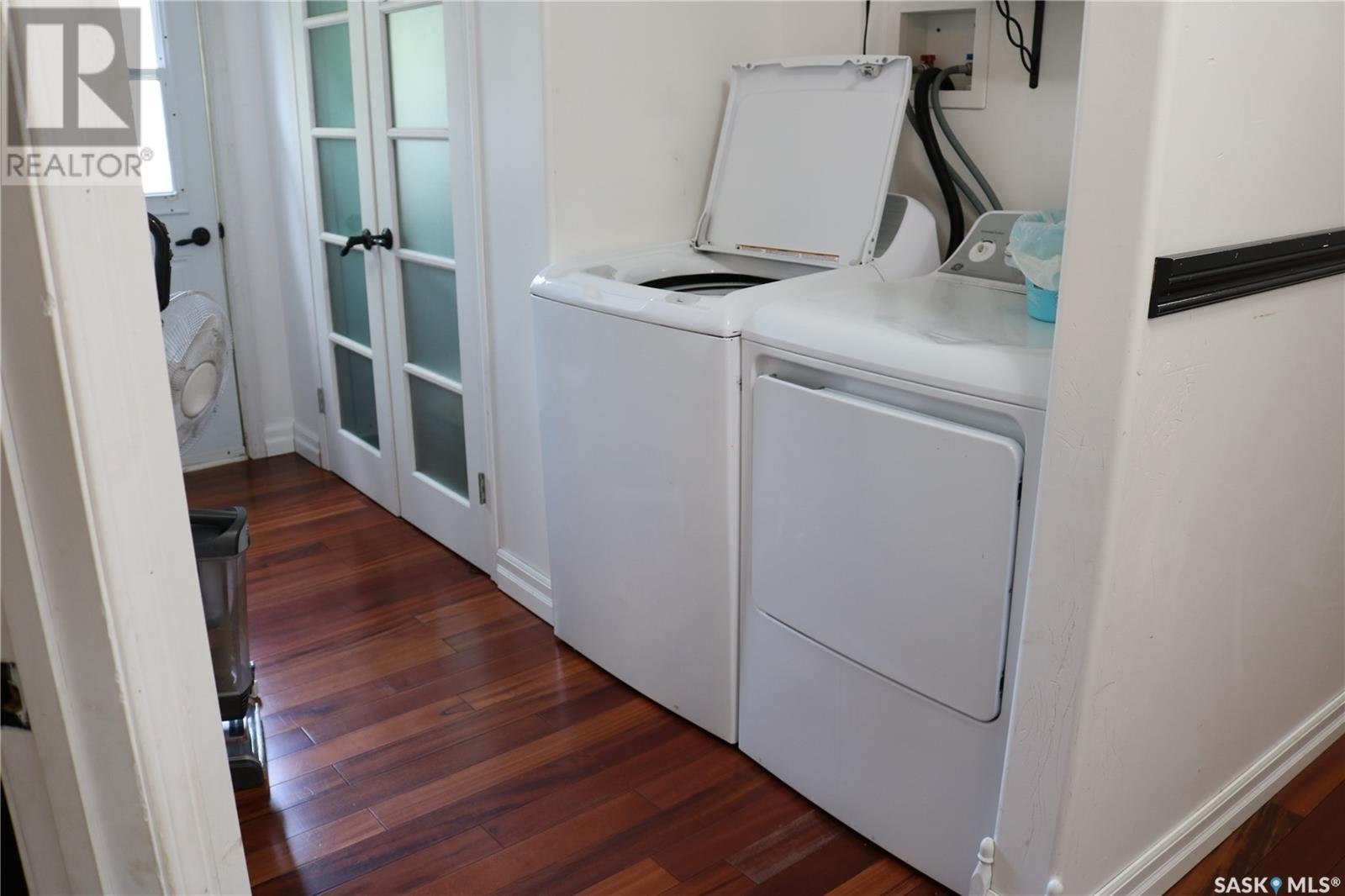 418 Railway Avenue Property Photo 23