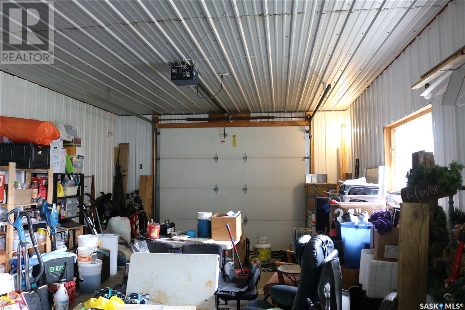 418 Railway Avenue Property Photo 40