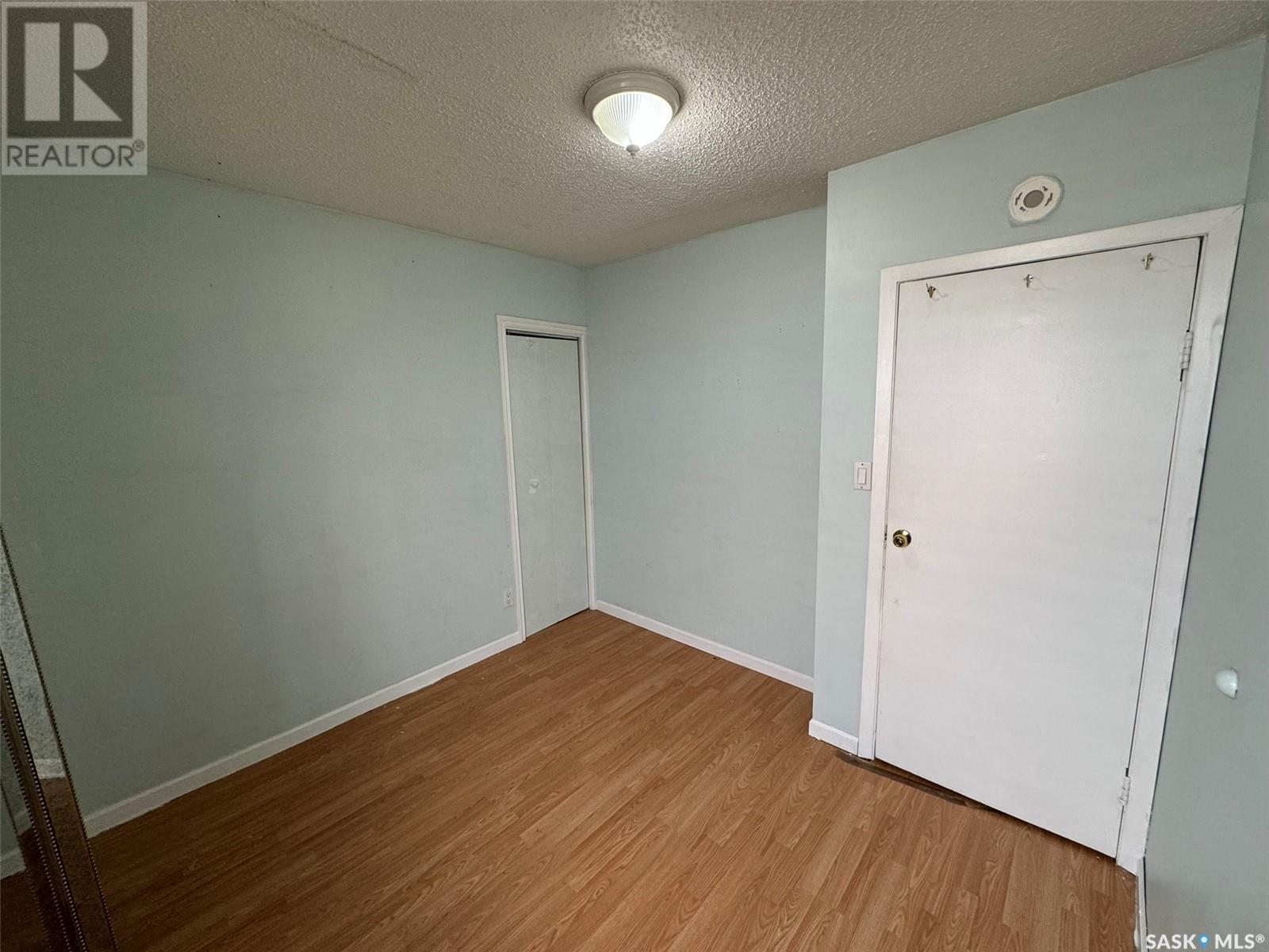 1536 D Avenue N Property Photo 5