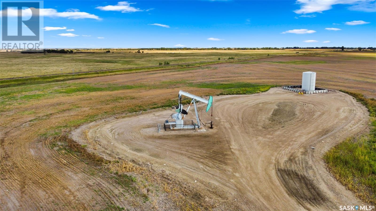 1 Quarter Grainland Near North Portal (harris) Property Photo 6