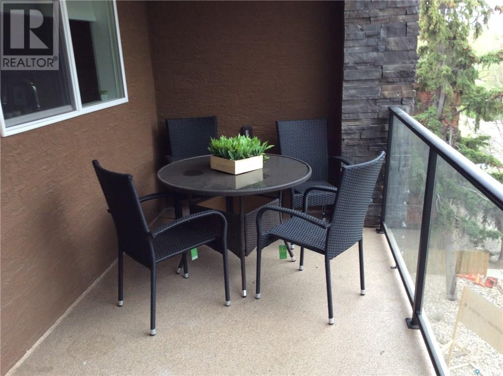 201 1863 Rae Street Property Photo 11