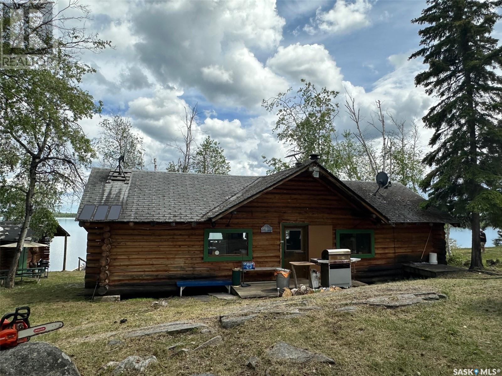Pickerel Bay Cabins Property Photo 2