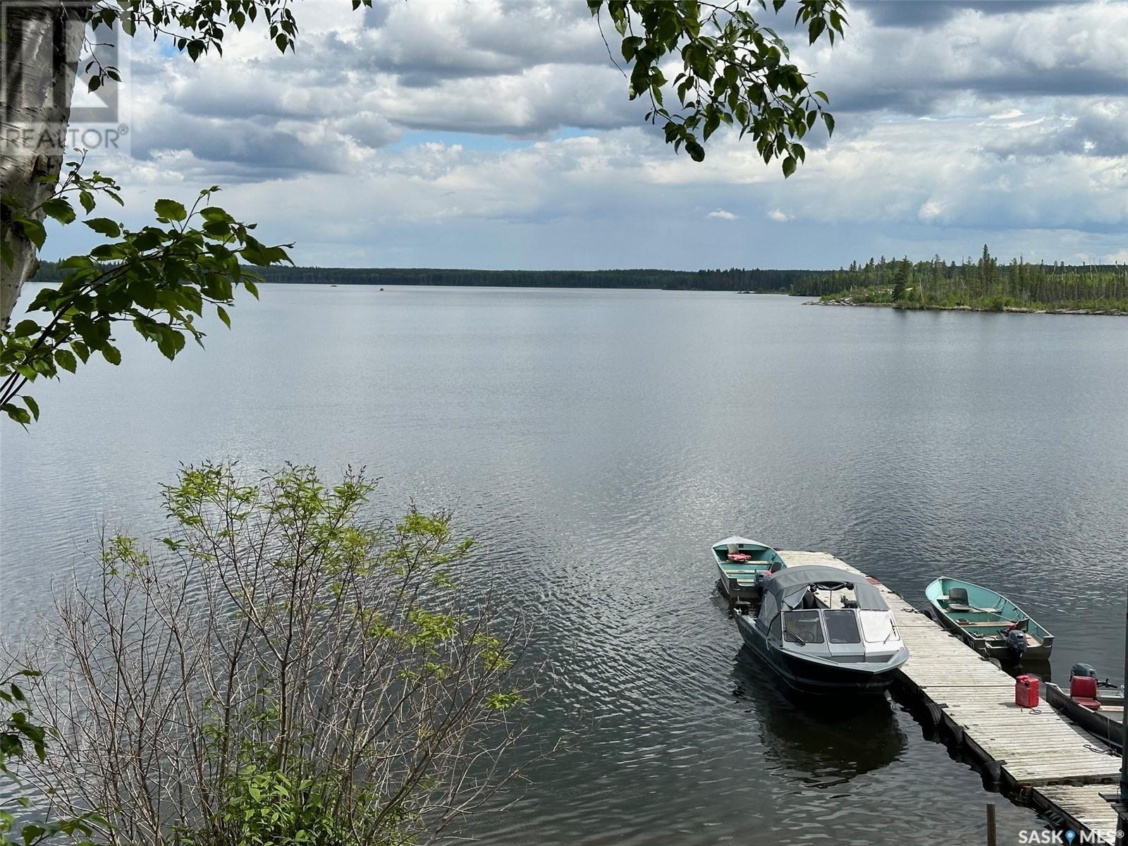 Pickerel Bay Cabins Property Photo 3