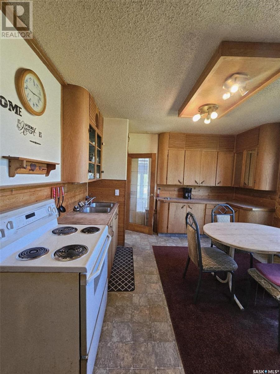 Poncsak Acres Property Photo 7