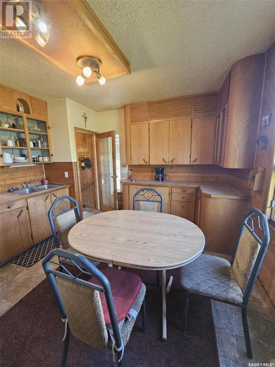 Poncsak Acres Property Photo 8