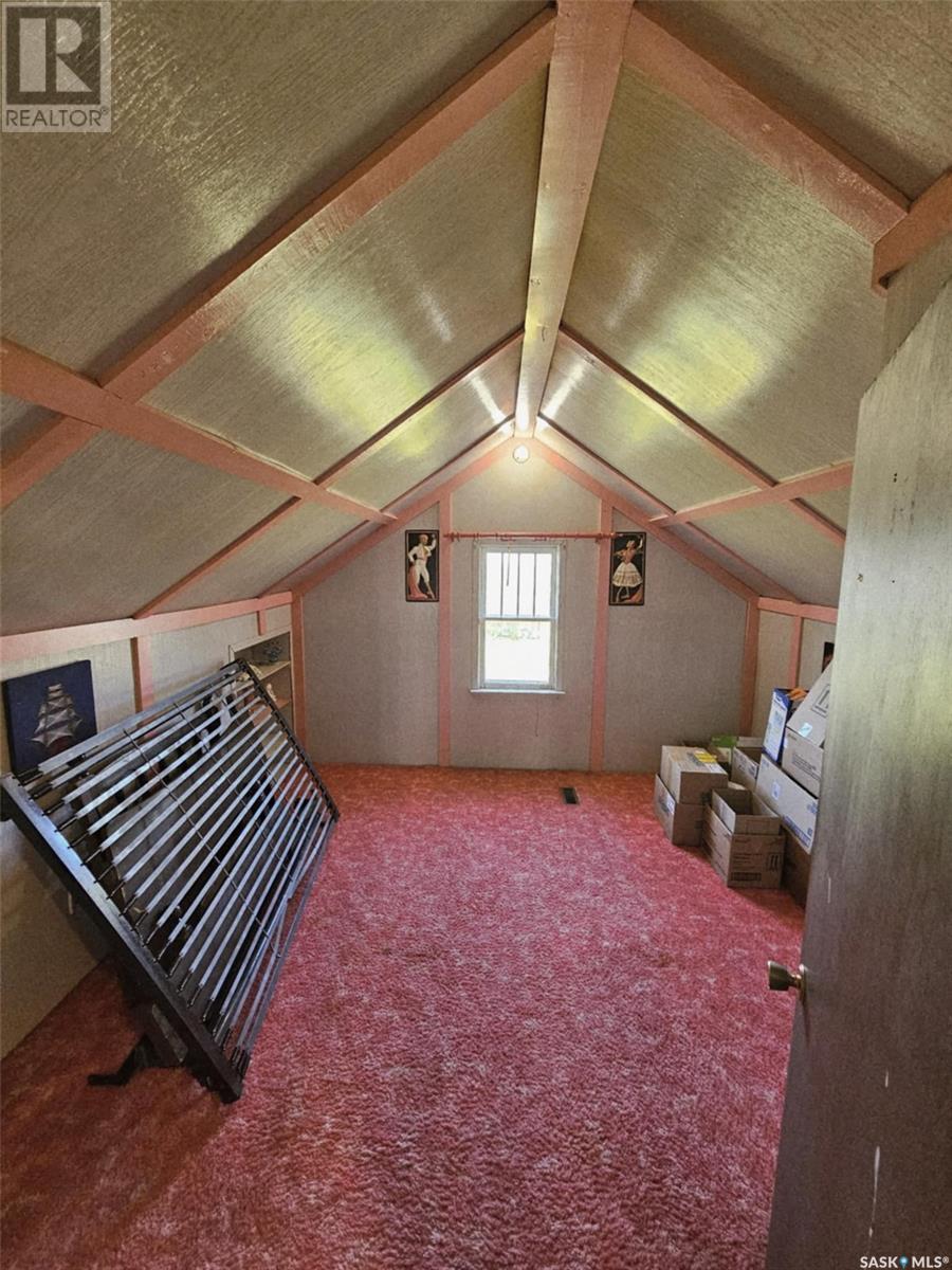 Poncsak Acres Property Photo 25