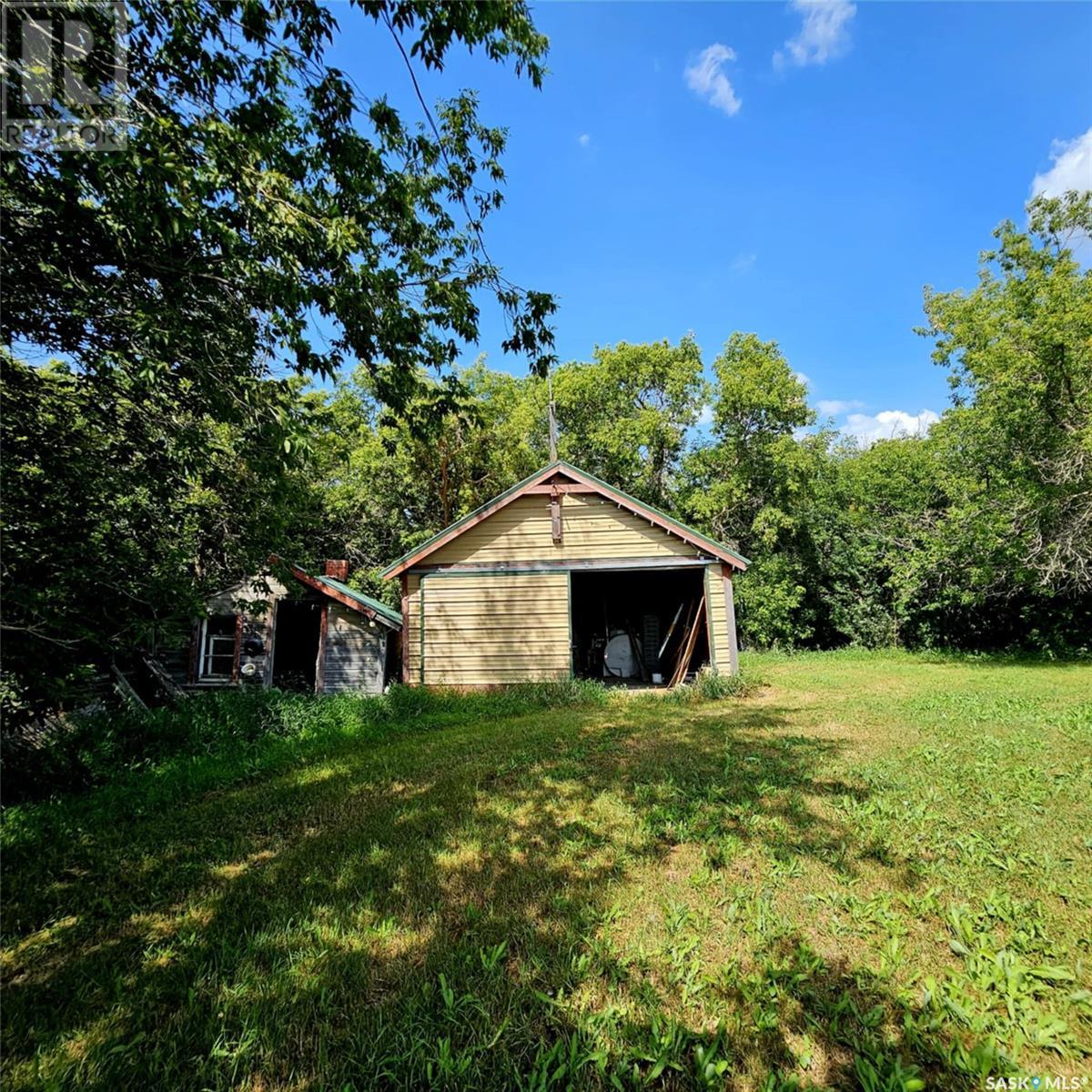Poncsak Acres Property Photo 38