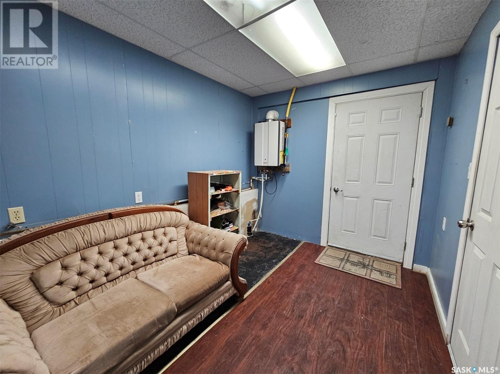 327 Redcoat Drive Property Photo 10