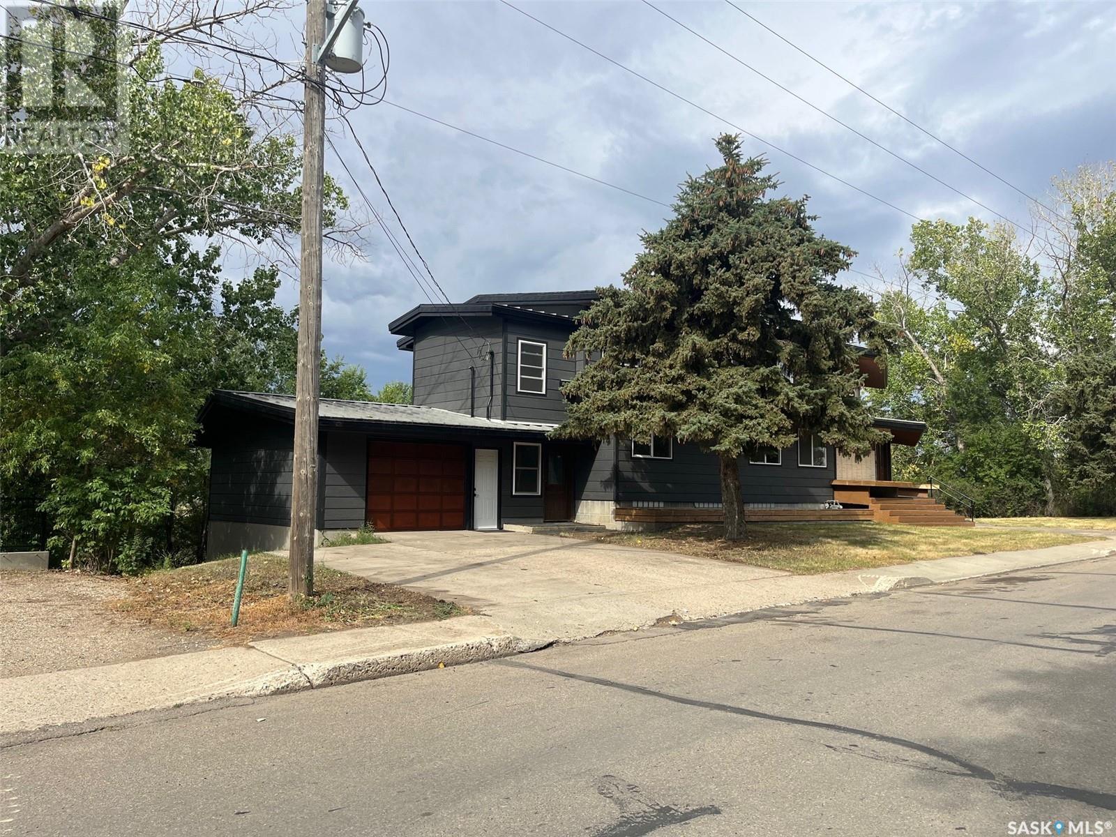 1130 Valley Street Property Photo 6